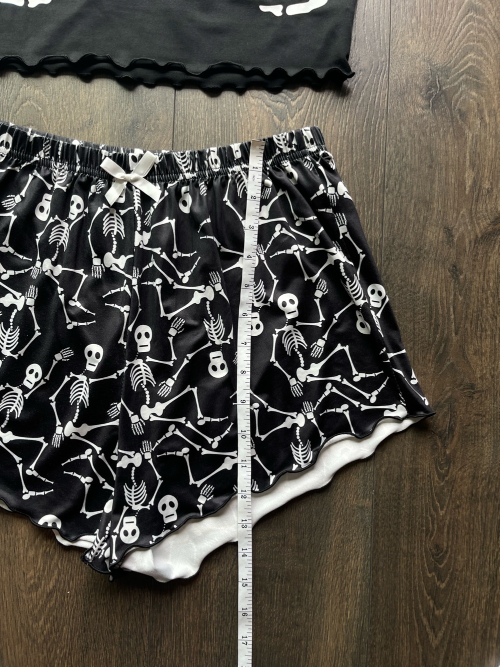 Skeleton Print Pajama Set - Picture 6 of 11